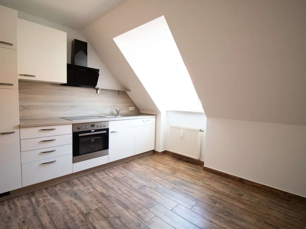 Unbedingt ansehen!!! Top 2 Raumwohnung mit Einbauküche in grüner Lage