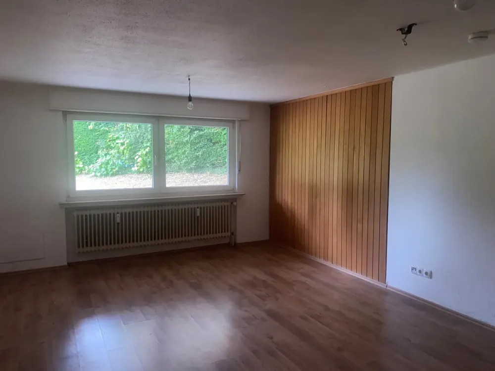 "Kleine Souterrain Wohnung, in beliebter Lage am Boloh zu vermieten"