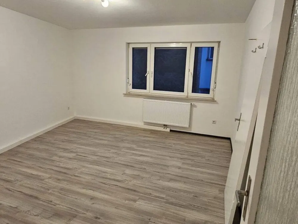Erstbezug nach Kernsanierung. Moderne 2-Zimmer-Wohnung in Nürnberg-Schweinau