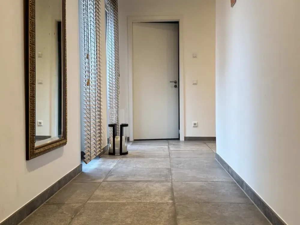 Exklusive, hochwertige 4-Zi. im urbanen Bahrenfeld. 2 Bäder,gr. Balkon, TG m. Wallbox, nah zum ÖPNV.