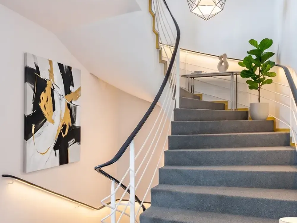 Großzügige Maisonette-Wohnung für eine besondere WG mit Hauptmieter