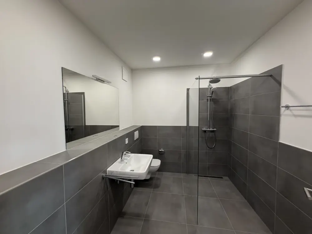 3 Rooms with Balcony (Suitable for Shared Flat) Fully/Partly Furnished - First Occupancy New Build