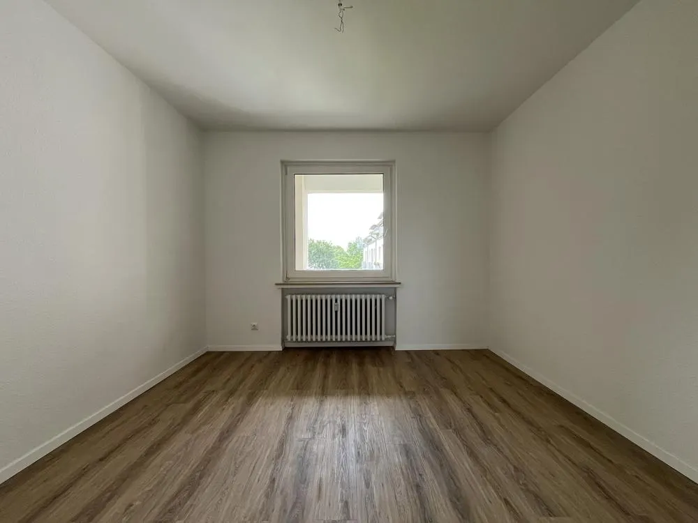 Spacious 4-Room Apartment