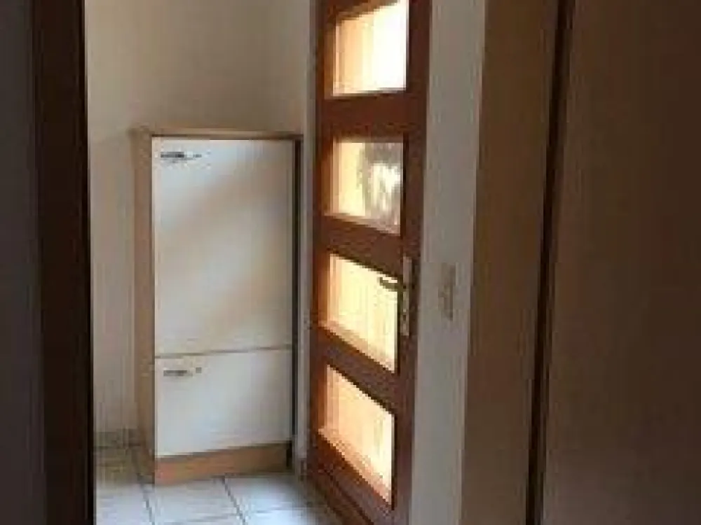 Souterrainwohnung in gepflegtem Einfamilienhaus