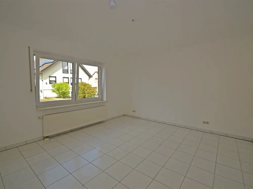 Helle geräumige 2-Zimmer-Wohnung in Bornheim-Merten