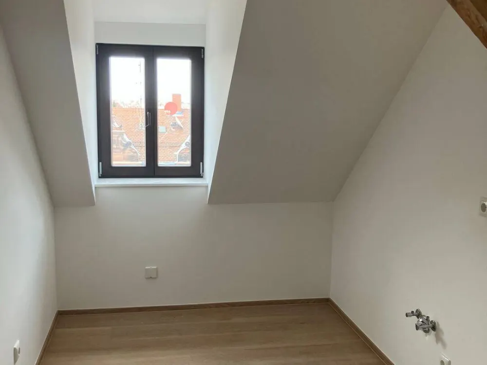 4-Zimmer-Neubau-Maisonette im Dachgeschoss eines Baudenkmals