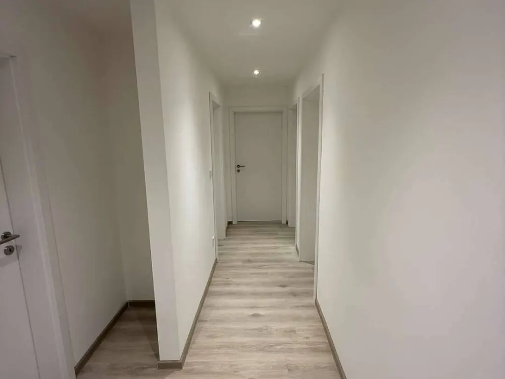 Teilsanierte 3-Zimmer-Wohnung mit guter Anbindung in Nürnberg
