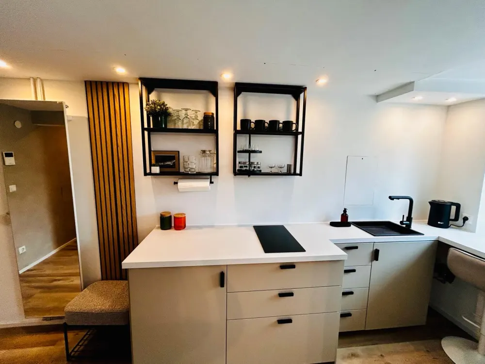 Möbliertes Apartment im Grünen - mit Terrasse und Aussicht