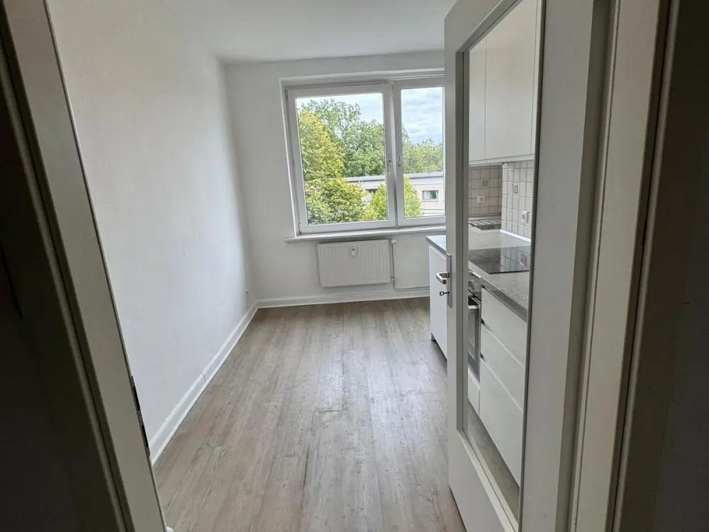 Moderne, helle 2-Zimmer-Wohnung (ca. 45 m²) in Hamburg-Horn