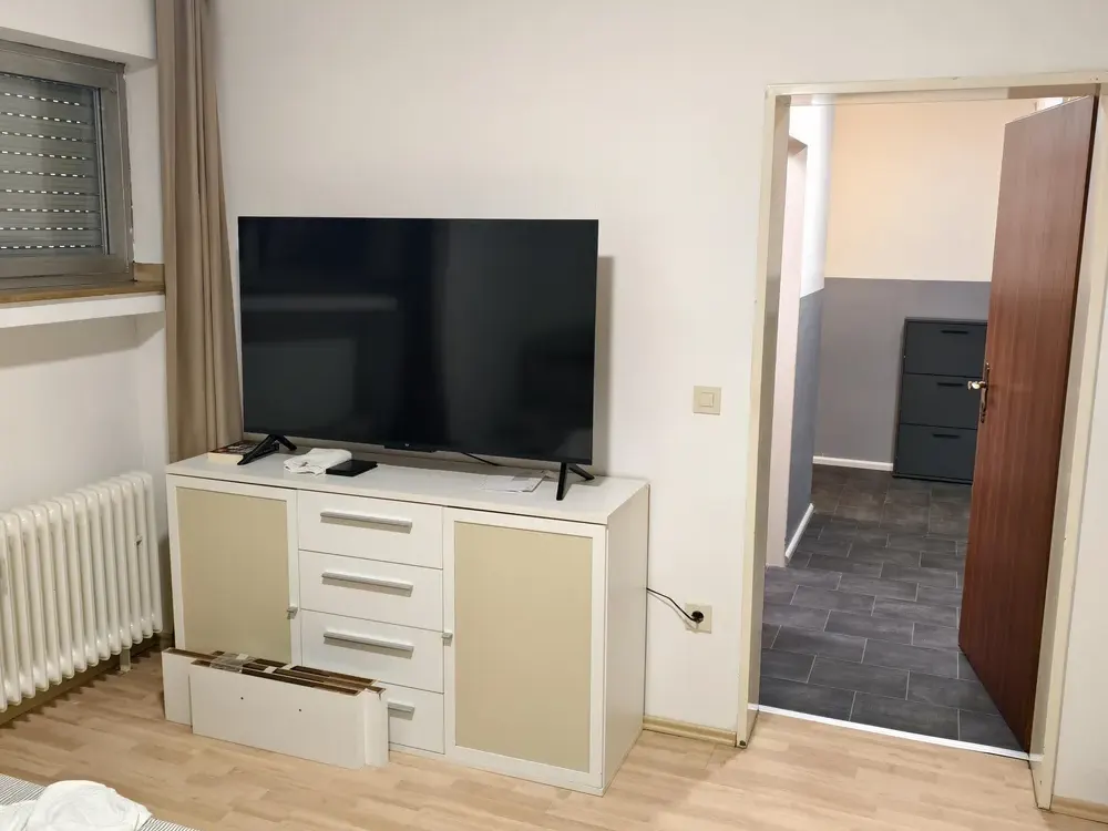 Großzügige, helle Zweizimmerwohnung mit Balkon