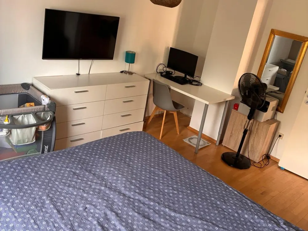 Hell renovierte 4-Zimmer-Wohnung mit großer Terrasse in Germering