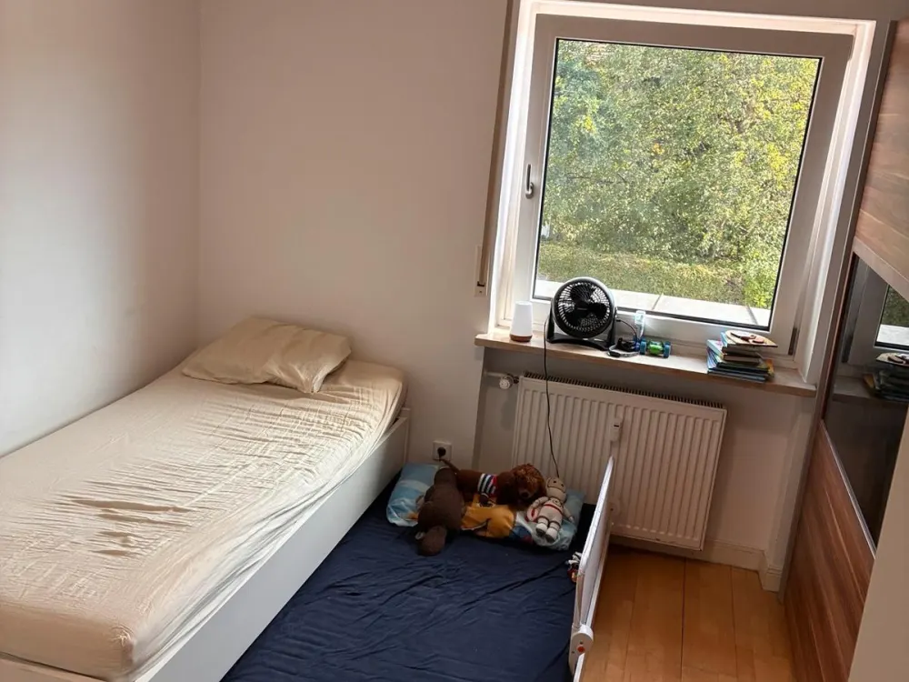 Hell renovierte 4-Zimmer-Wohnung mit großer Terrasse in Germering