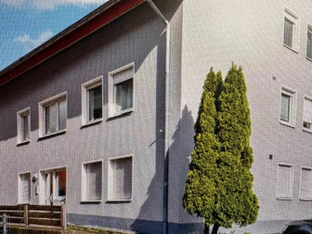 Schöne 3 Zimmer Dachgeschosswohnung mit Balkon, nur mit WBS!