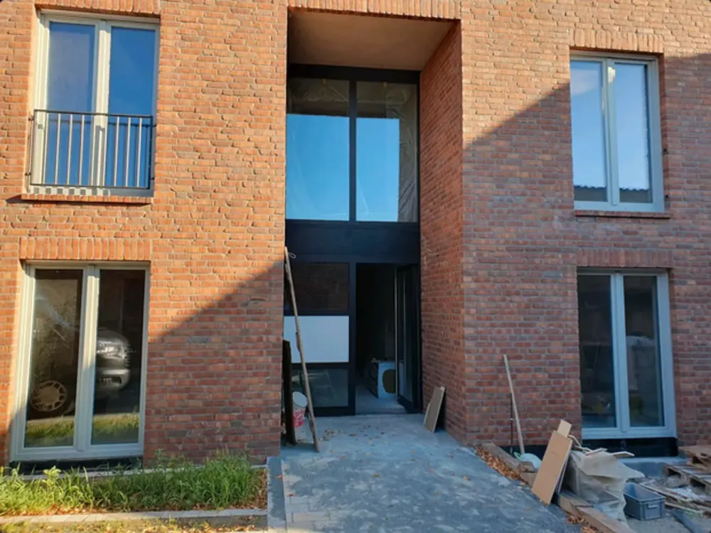 Helle und gemütliche 3-Zimmer-Wohnung mit Terrasse und Stellplatz in zentraler Lage