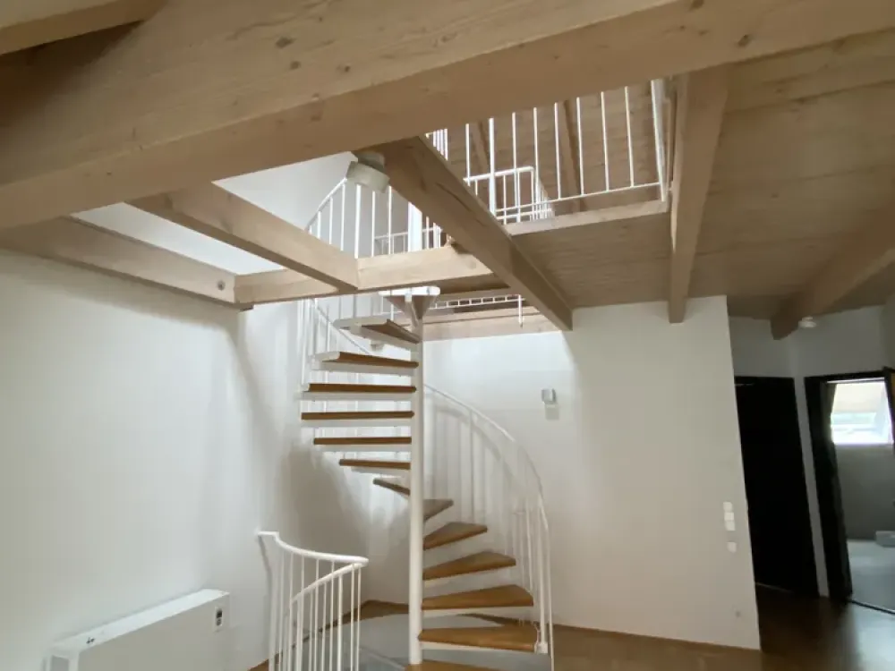 Complete Renovation in 2026 - Town House, the House within a House on 3 Floors - Plenty of Space