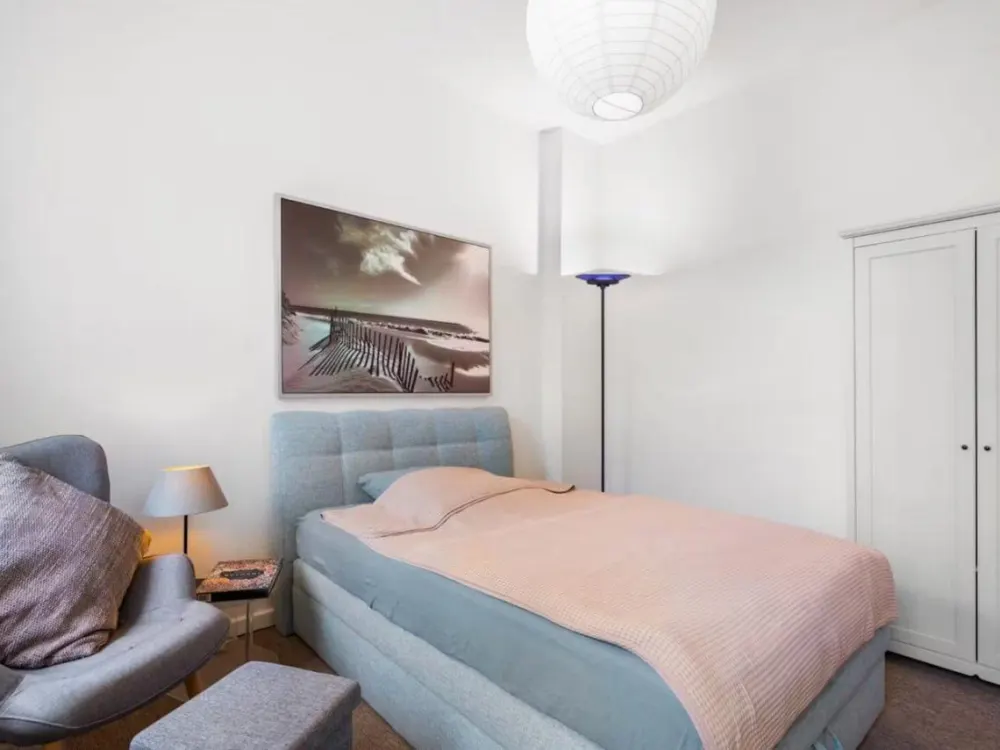 Möbliertes 1-Zimmer-Apartment in Hamburg-Eimsbüttel