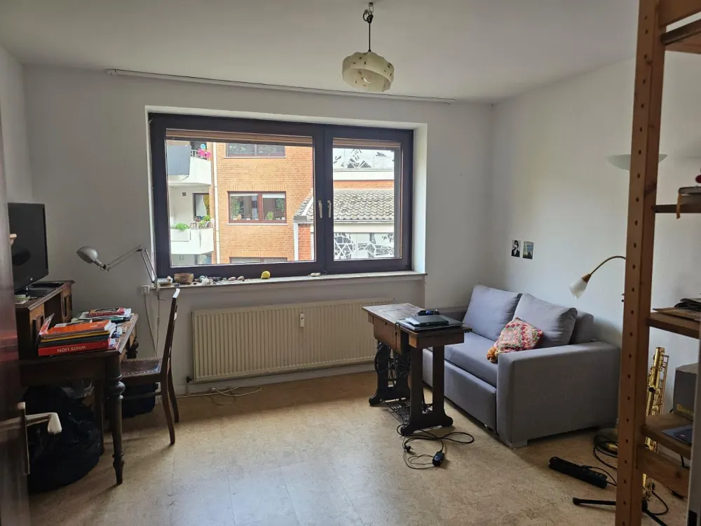 Bright, Spacious Apartment in a Quiet Location