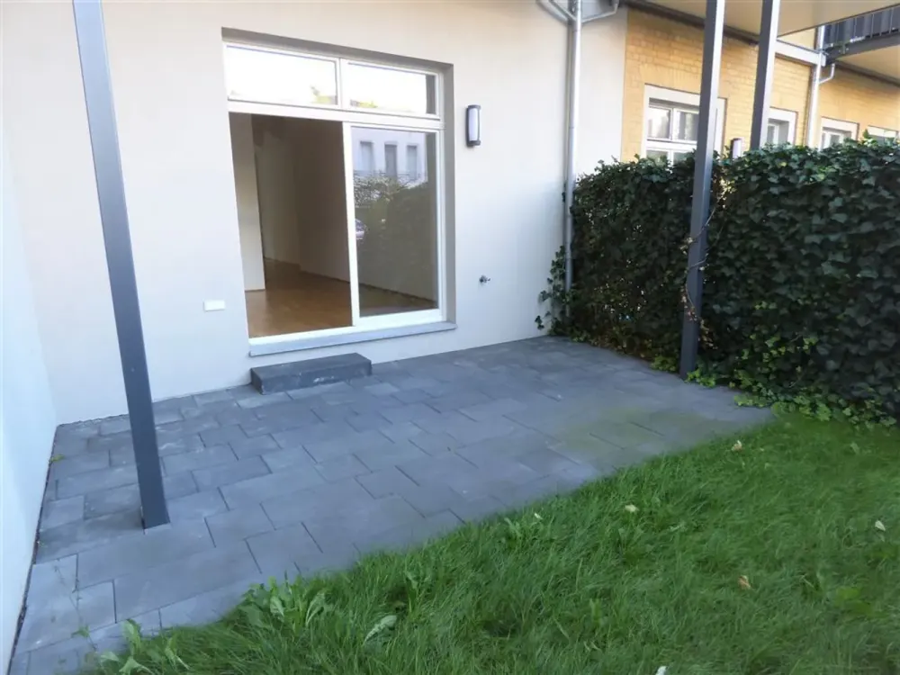 Wohnen im Denkmal: Loft-Atelier m. Terrasse | Aussenjalousien | EBK | Parkett m. FBH | Stellplatz