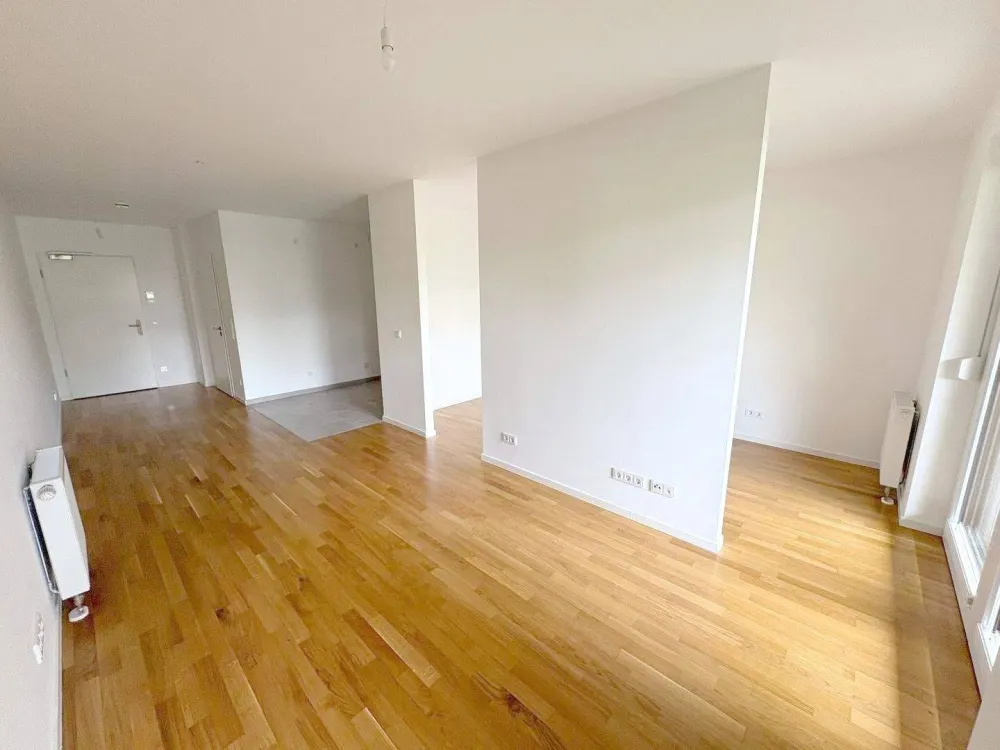 Urlaubsfeeling jeden Tag: Eleganter Neubau mit großer Terrasse