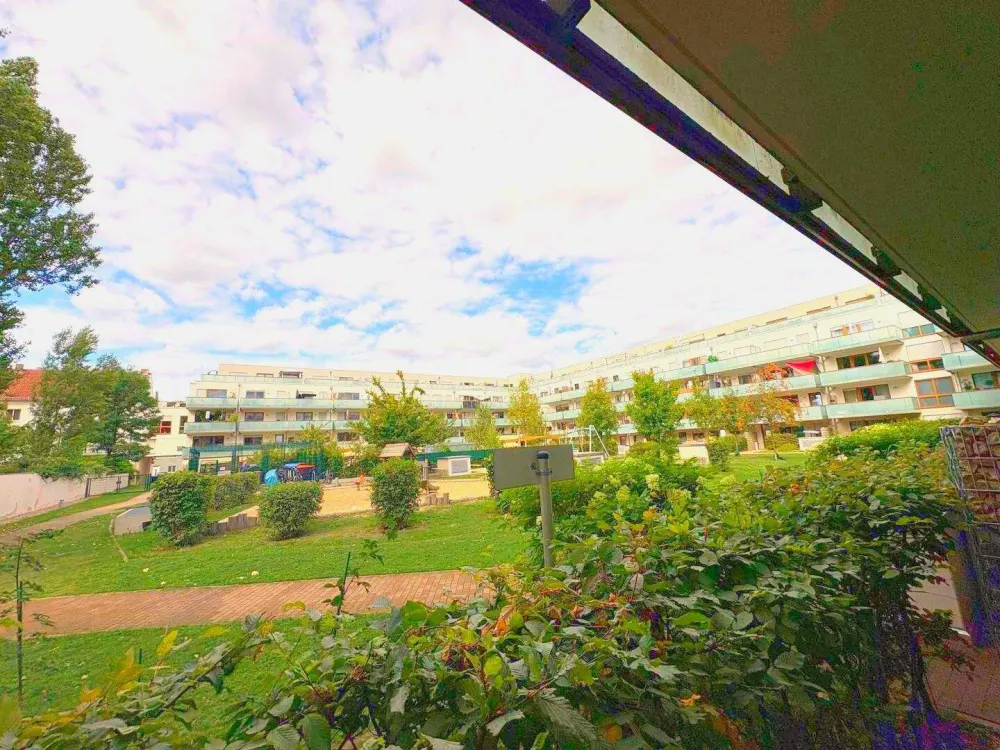 Urlaubsfeeling jeden Tag: Eleganter Neubau mit großer Terrasse