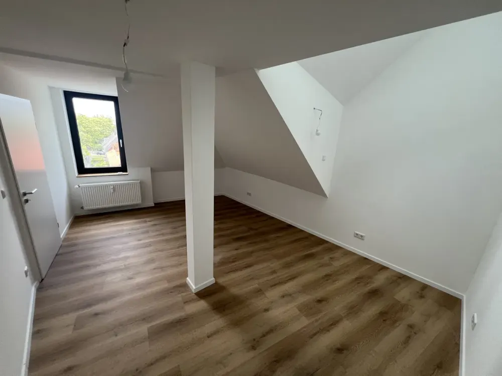 Erstbezug: Dachgeschosswohnung in Bochum Ehrenfeld