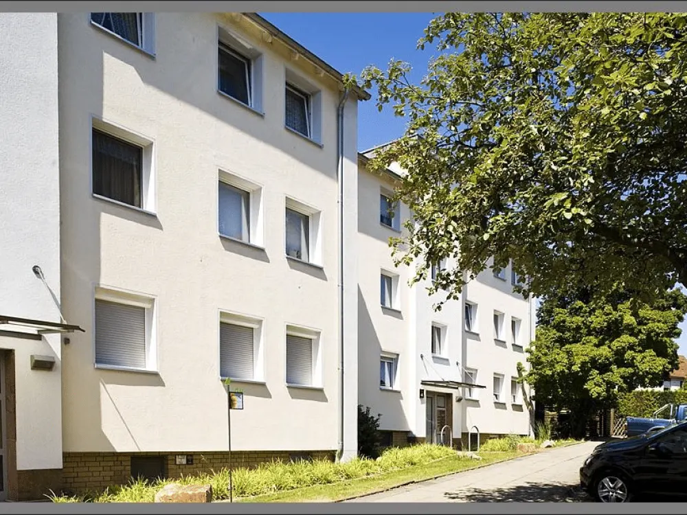 Schöne Dachgeschosswohnung im Grünen!
