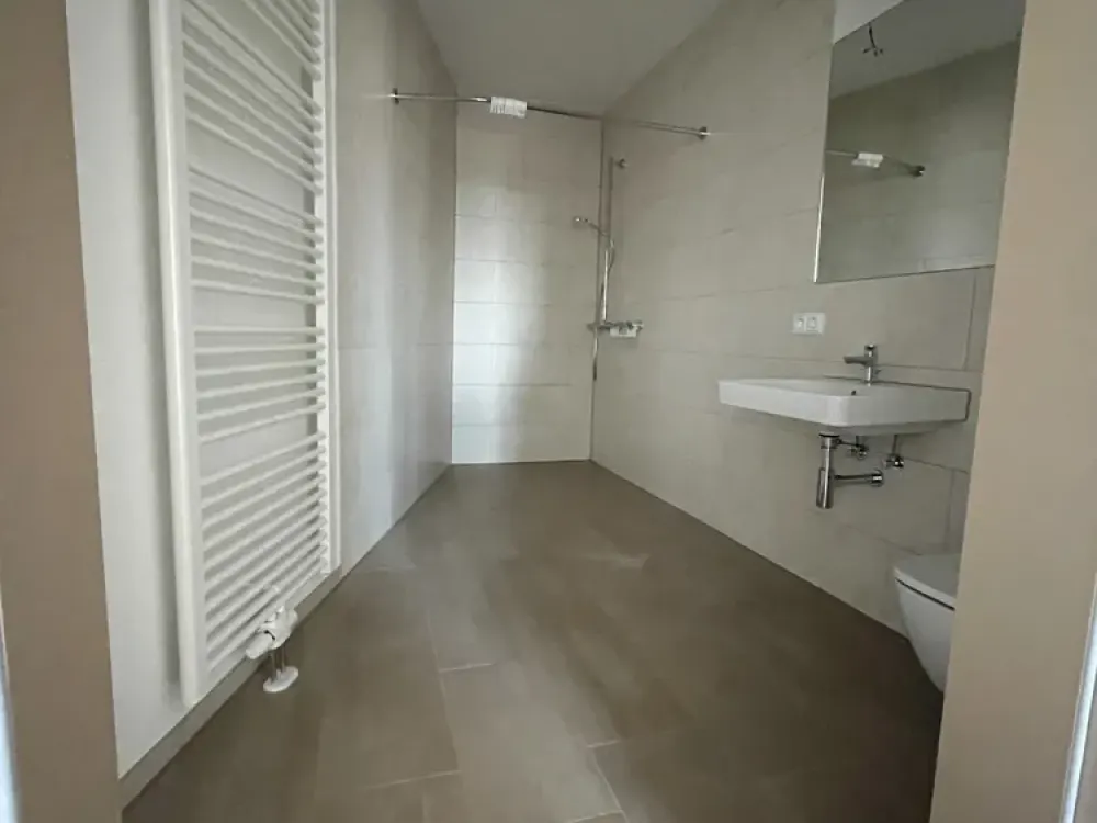 Lichtdurchflutete 3-Zimmer Wohnung mit großem Balkon
