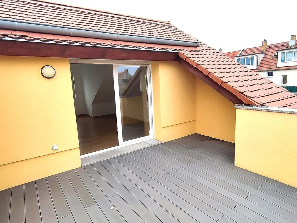 Dreamlike 2-Room Apartment with Large Roof Terrace and Parking Space!