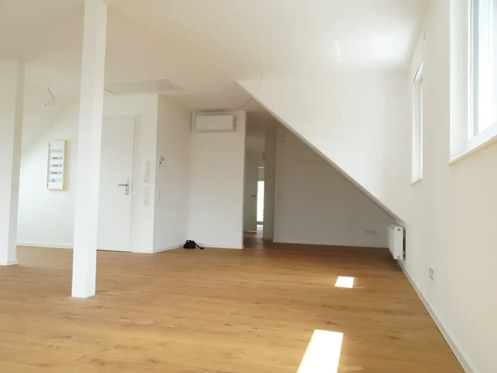 First Occupancy, Spacious 4-Room Attic Apartment (Air Conditioning), Loggia, Dortmund