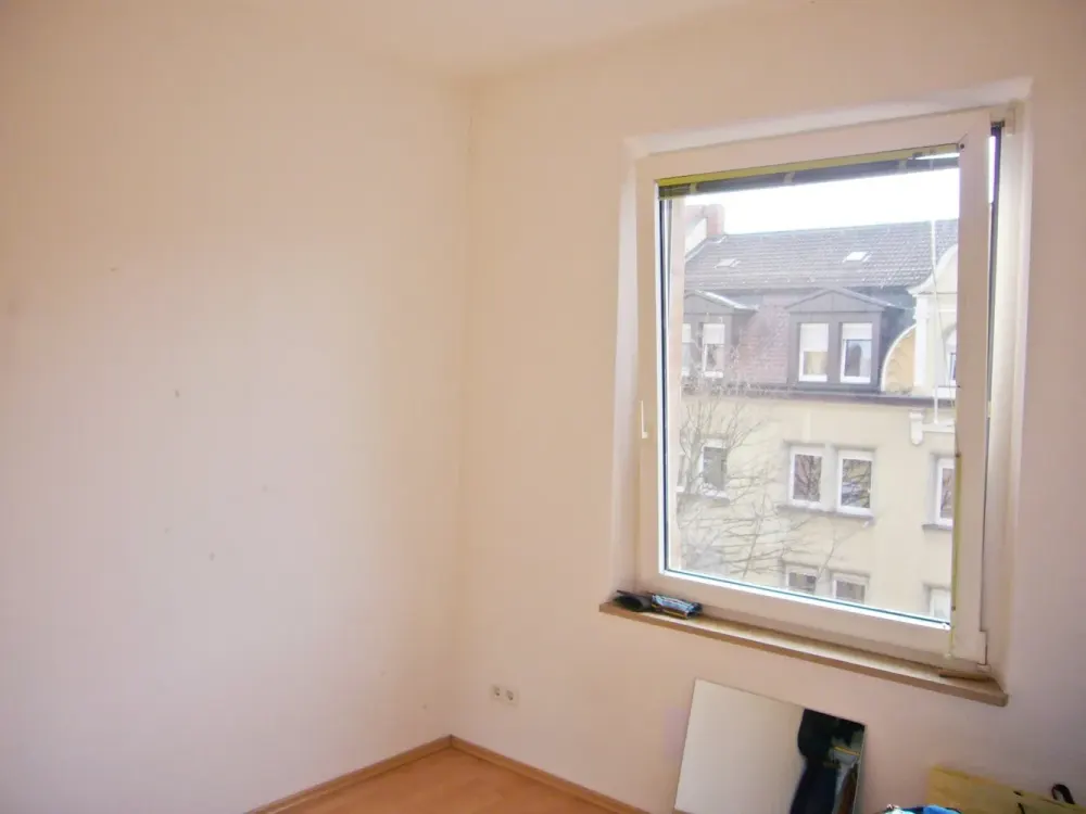 Ideal für 1-2 Personen: Gepflegte 2 1/2-Zi-Wohnung Südstadt ohne Balkon/ohne Lift im 3. OG