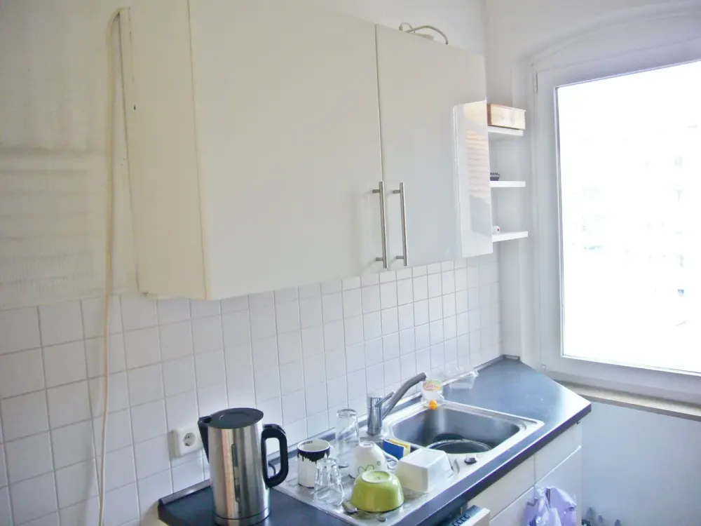 Ideal für 1-2 Personen: Gepflegte 2 1/2-Zi-Wohnung Südstadt ohne Balkon/ohne Lift im 3. OG