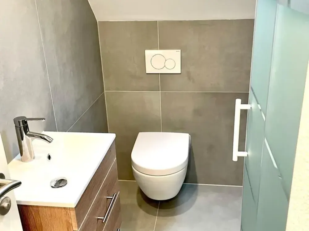 Moderne Zweizimmerwohnung mit Einbauküche in Stuttgart Zuffenhausen