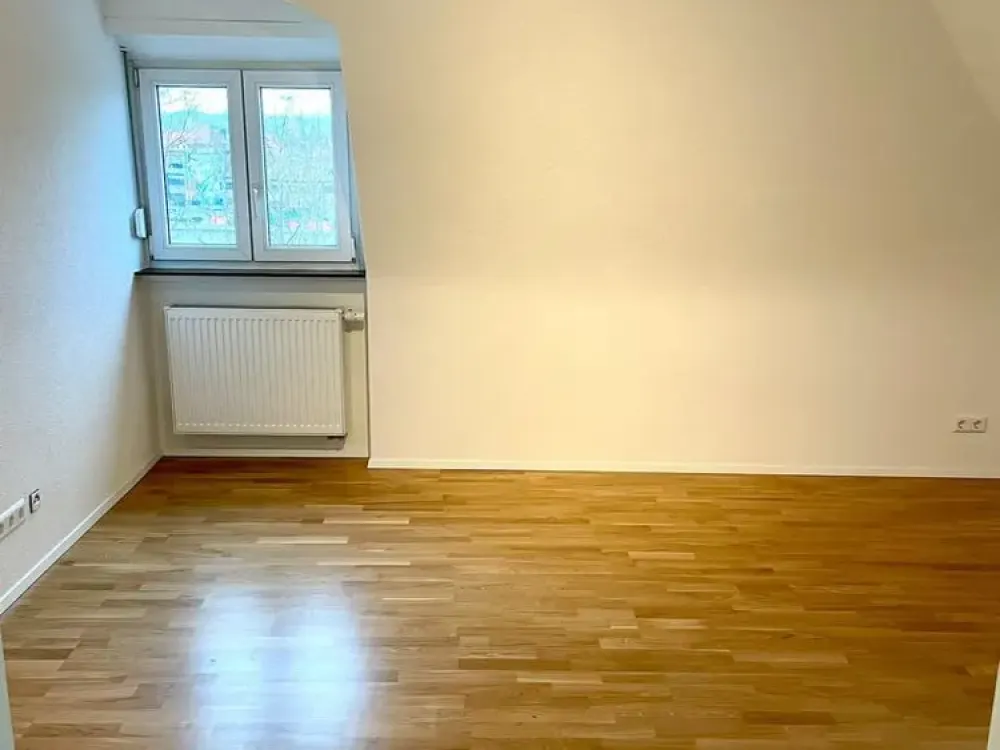 Moderne Zweizimmerwohnung mit Einbauküche in Stuttgart Zuffenhausen