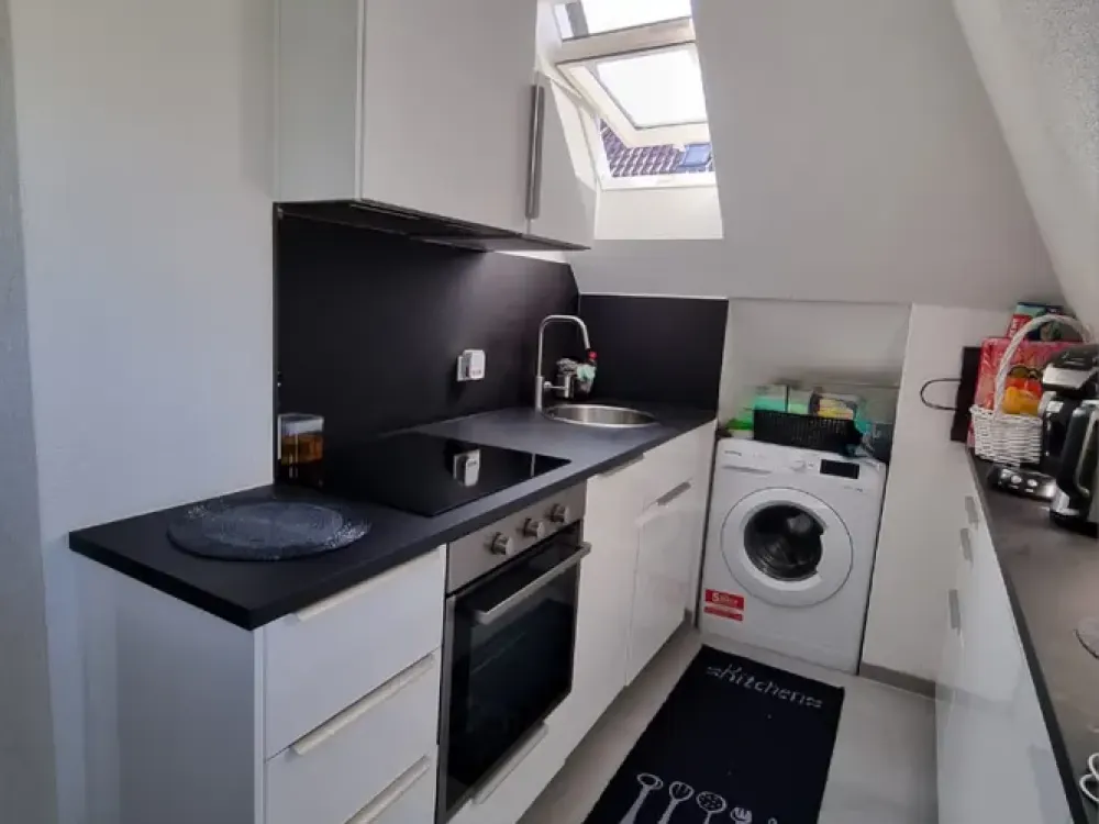 Moderne Zweizimmerwohnung mit Einbauküche in Stuttgart Zuffenhausen