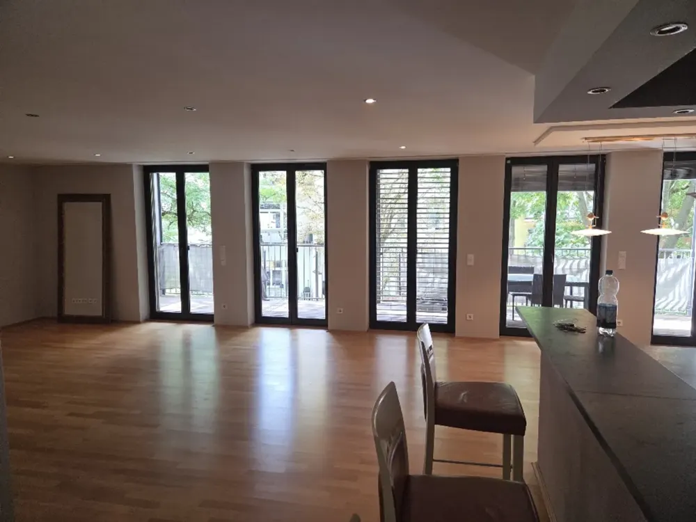 Großzügige 210 m², 4-Zimmer-Luxuswohnung im schönen Frankfurter Westend-Süd