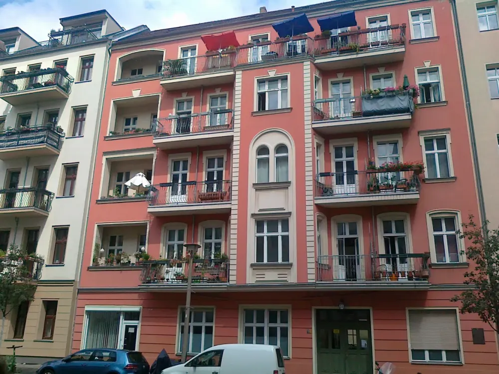 1- Zimmer - Whg. in 10249 Berlin-Friedrichshain im EG des QB