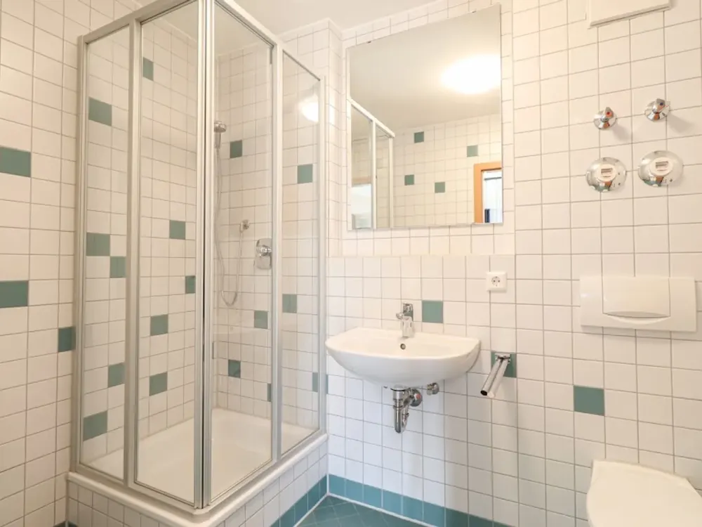 Spacious Living Environment, Stylish Furnished 1-Room Apartment to Feel Good