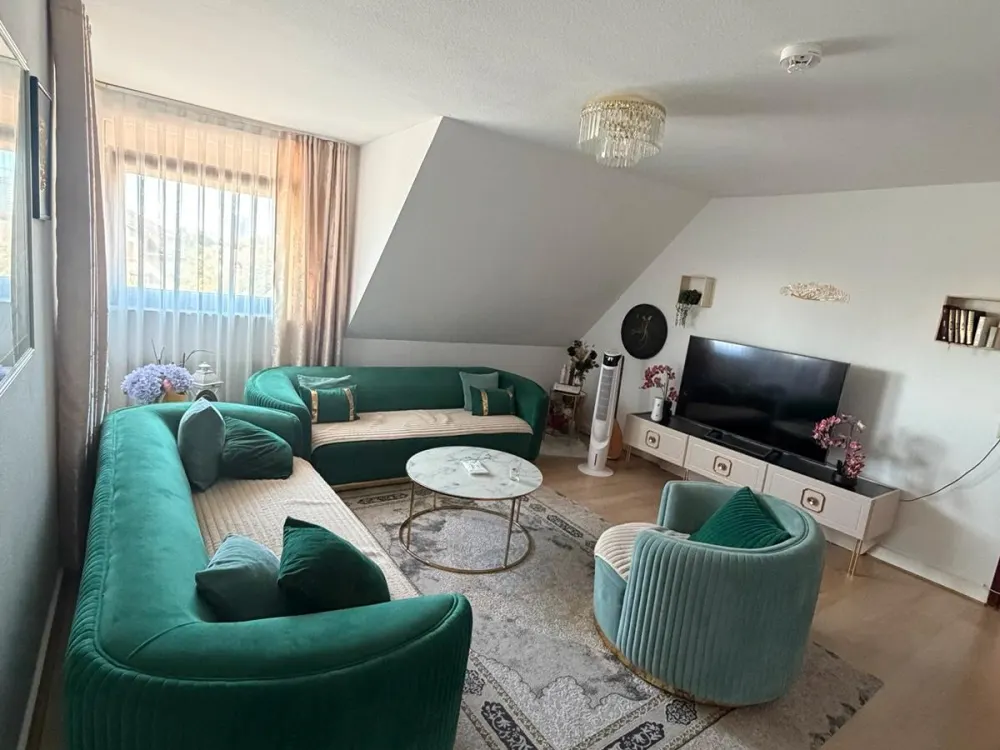 Nachmieter gesucht - 4 Zimmer Wohnung in Frankfurt Sossenheim
