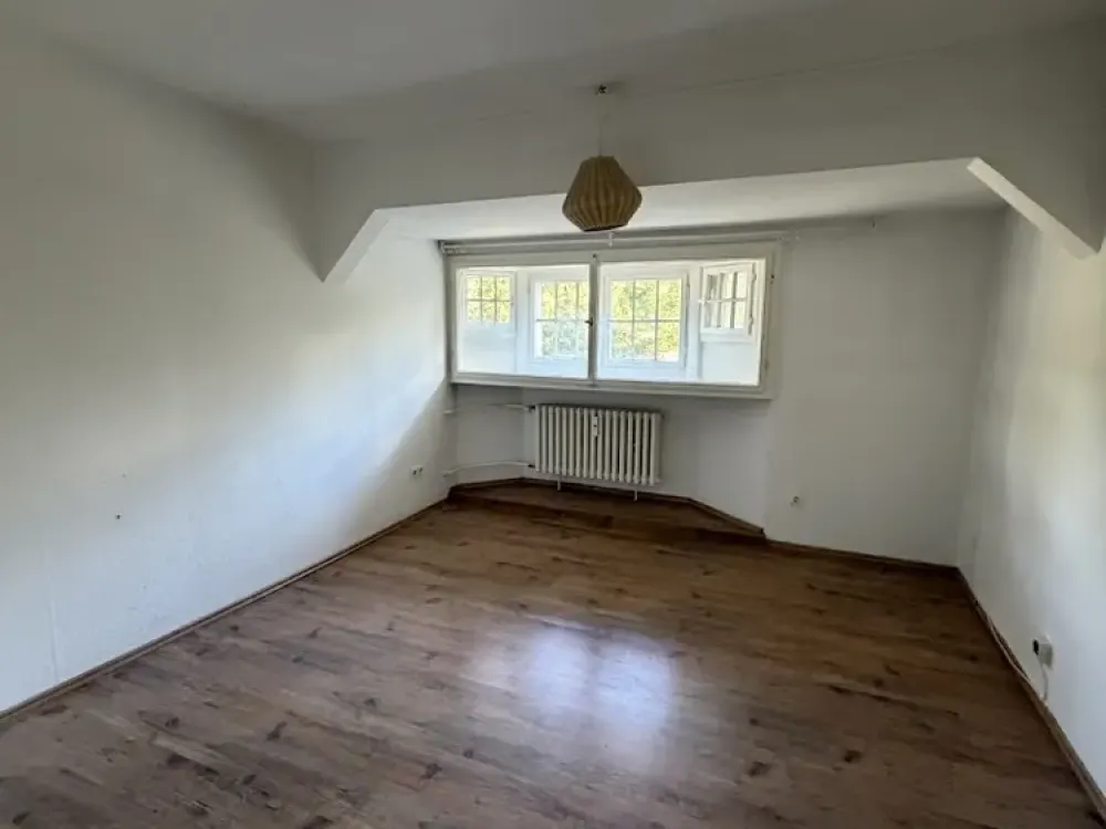 "Haus Springer" 4 -Zimmer-Wohnung am Großen Wannsee - WBS 100-140 erforderlich