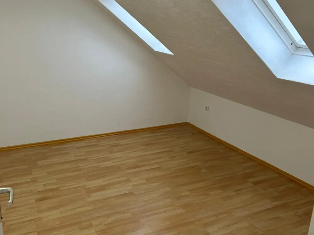 2 ZKB-Balkon, zentral gelegen
