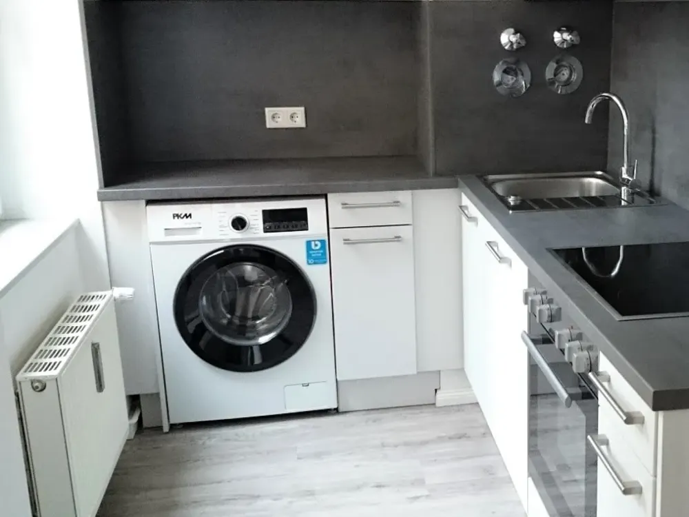 Frei ab sofort - Altbau 1-Zimmer Wohnung