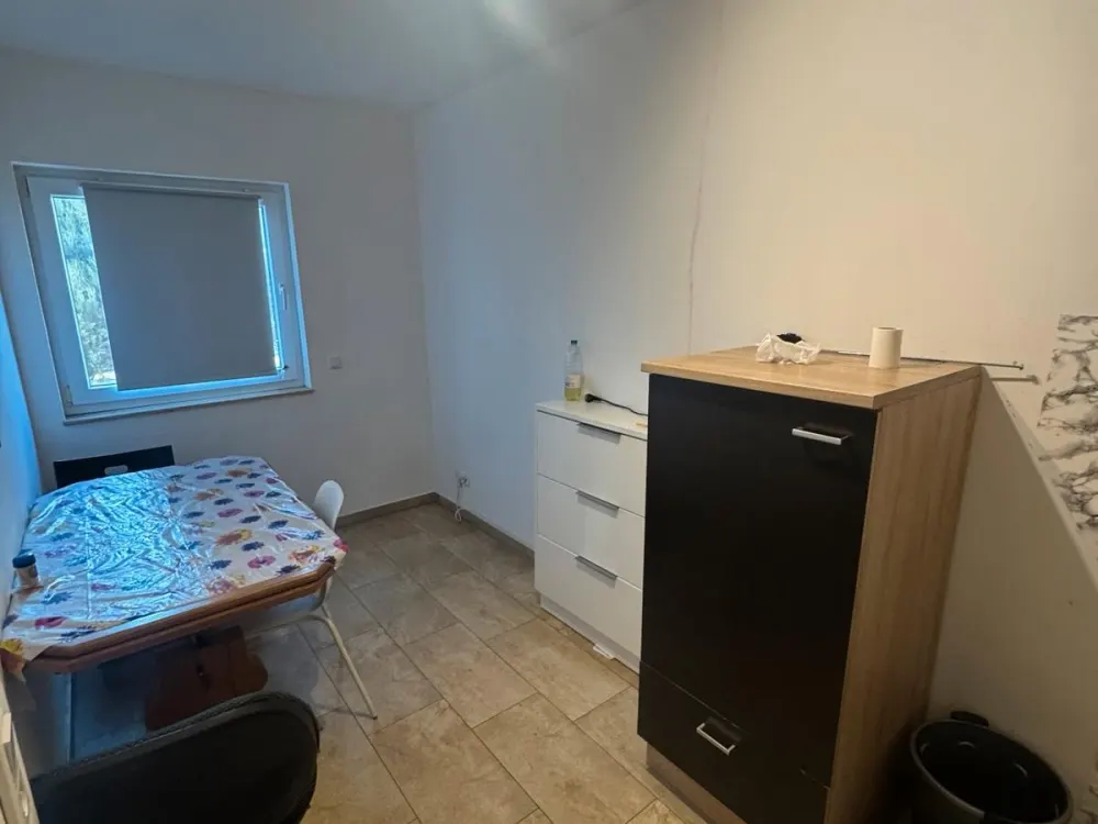 1-Zimmer-Wohnung ca. 20 m2 mit eigenem Badezimmer