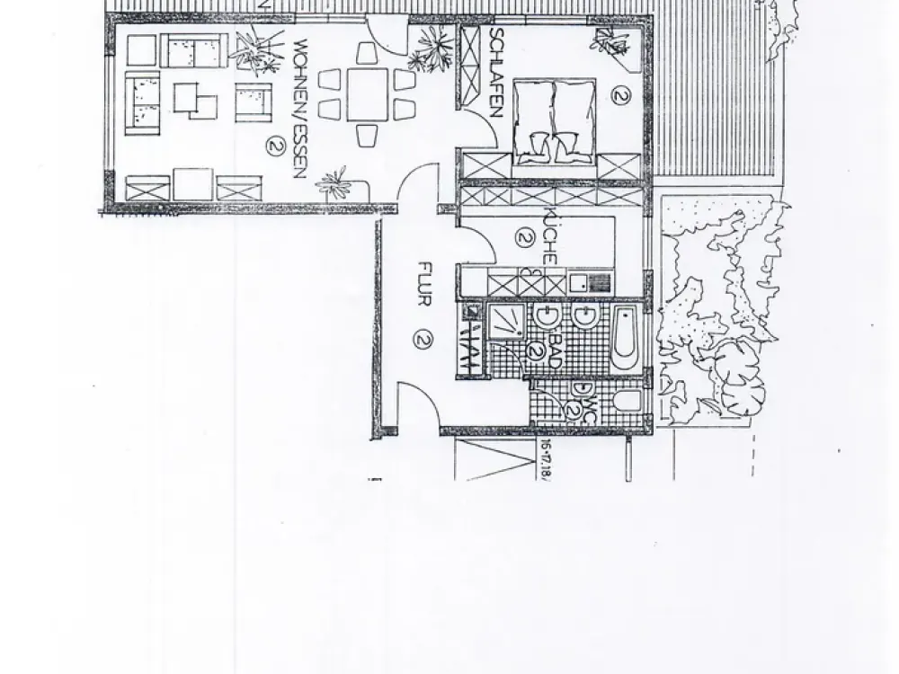 Sonnige, großzügige 2-Zi.Wohnung mit Einbauküche und ca. 23 qm Terrasse Süd/Westseite