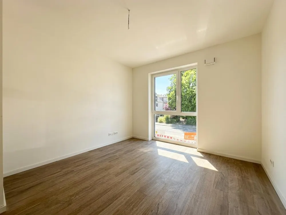 Large 5-Room Apartment for Rent in Hamburg Rahstedt - Wentzel Dr.