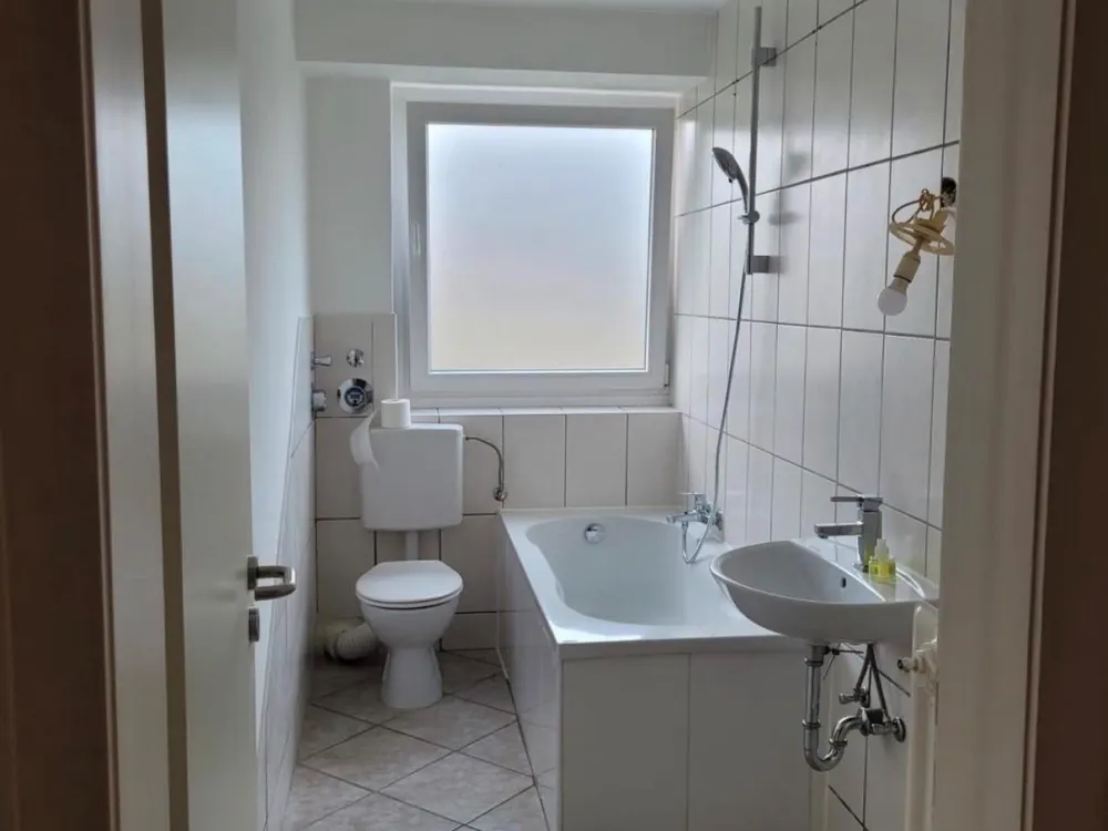 2 Zimmer 70qm zum 01.11.2026 zu vermieten