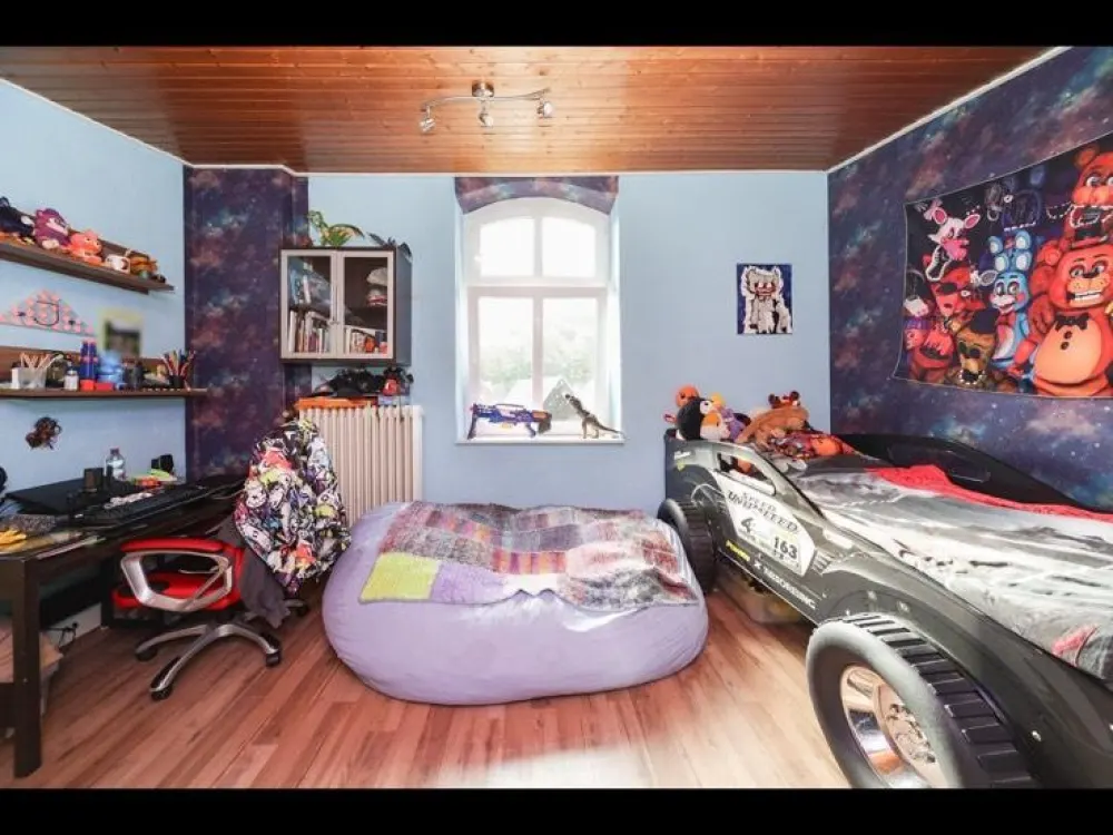 4-Zimmer-Wohnung mit Dachboden zu vermieten, ca. 100 m²