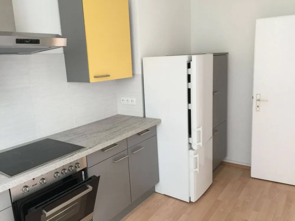 2-room apartment in SB Zentrum (St. Johann) available from 01 October - suitable for shared flat