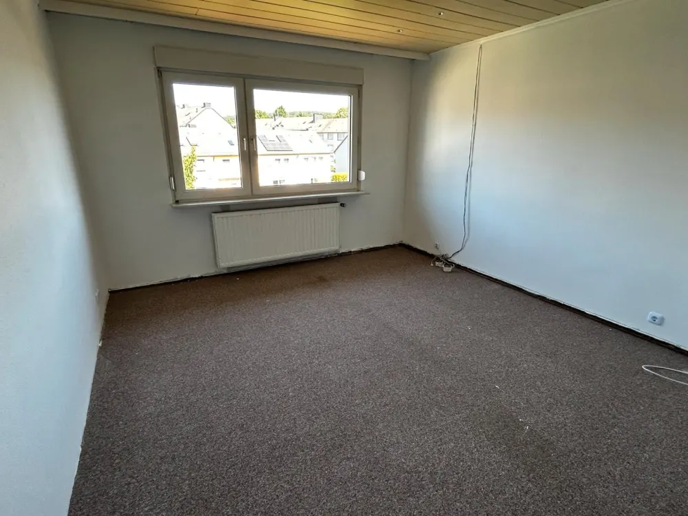 Frisch renovierte 3,5 Zimmer Wohnung am Quambusch