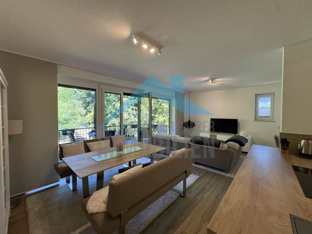 Furnished and Modern 3-Room Apartment with Balcony on the Edge of the Forest in Kassel-Harleshausen!