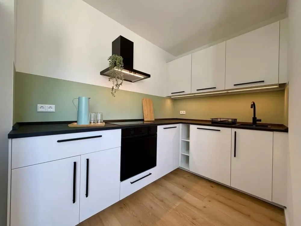 Kernsanierte 4-Zimmer-Wohnung mit Einbauküche in Kassel-Oberzwehren